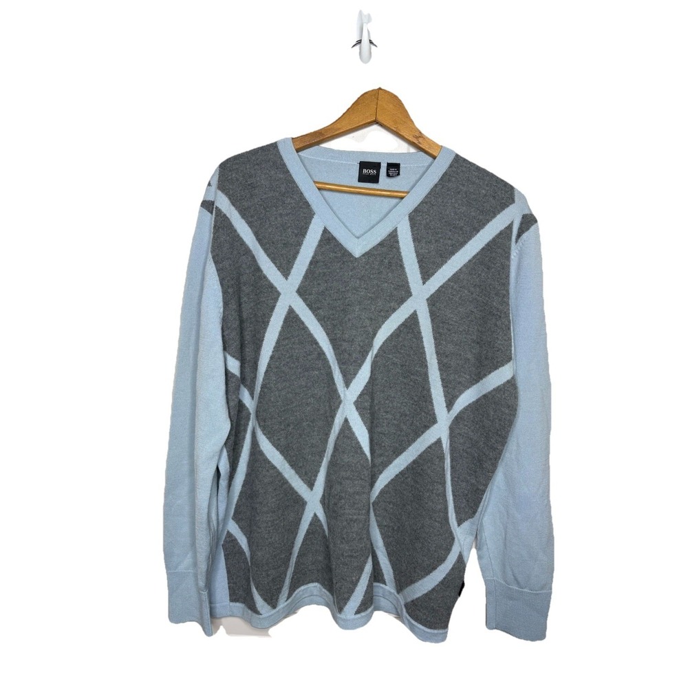Hugo Boss Mens XL 100% Virgin Wool Auley Argyle Light Blue Gray  V-Neck Sweater